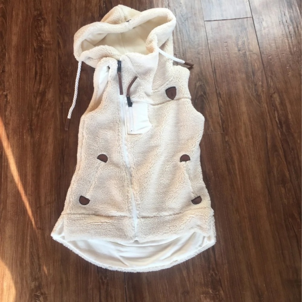 White vest